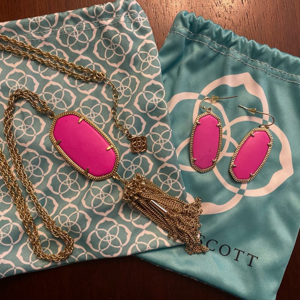 Kendra Scott Pink and Gold Jewelry Set